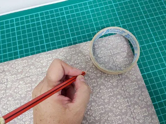 how to make an old fashioned scrapbook