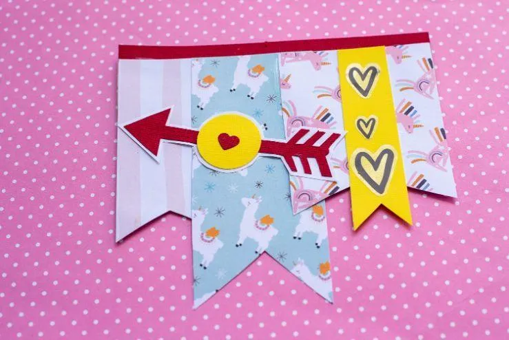 DIY paper designs for binder cover